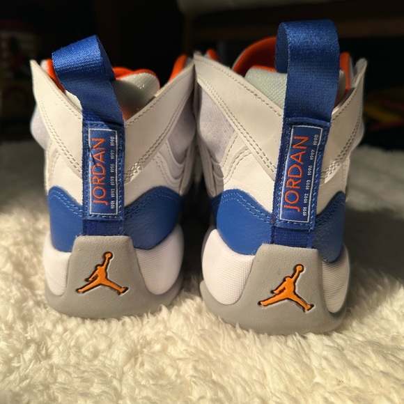 Air Jordan Jumpman Two Trey Grade School ‘Wheaties’ White Hyper Royal - Picture 8 of 11